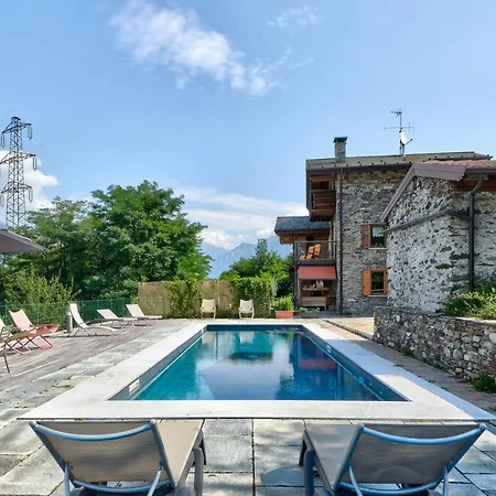 شاليه Con Piscina E Vista Panoramica *