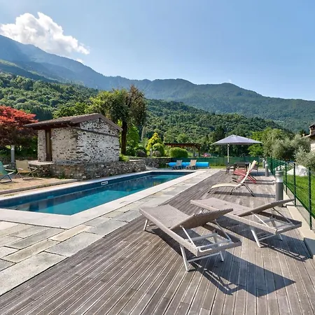شاليه Con Piscina E Vista Panoramica *